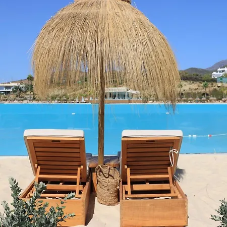 Garden At Alcazaba Lagoon *